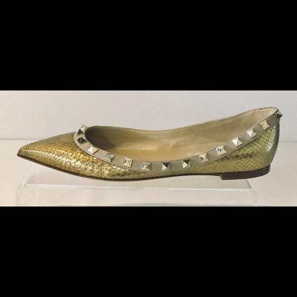 Valentino Rock Stud Metallic Gold Snake Skin Flats - Picture 4 of 5